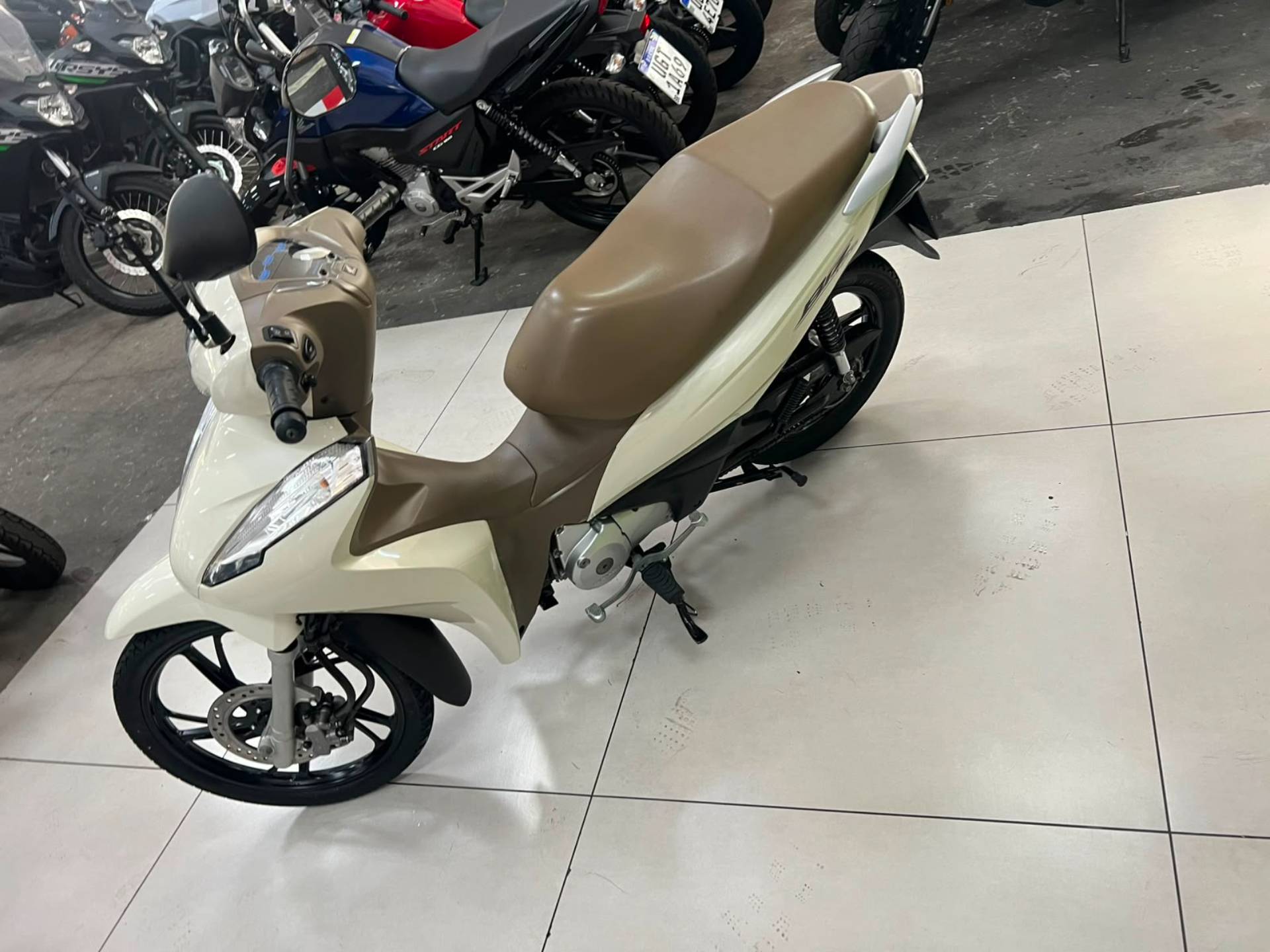 HONDA BIZ 125 EX