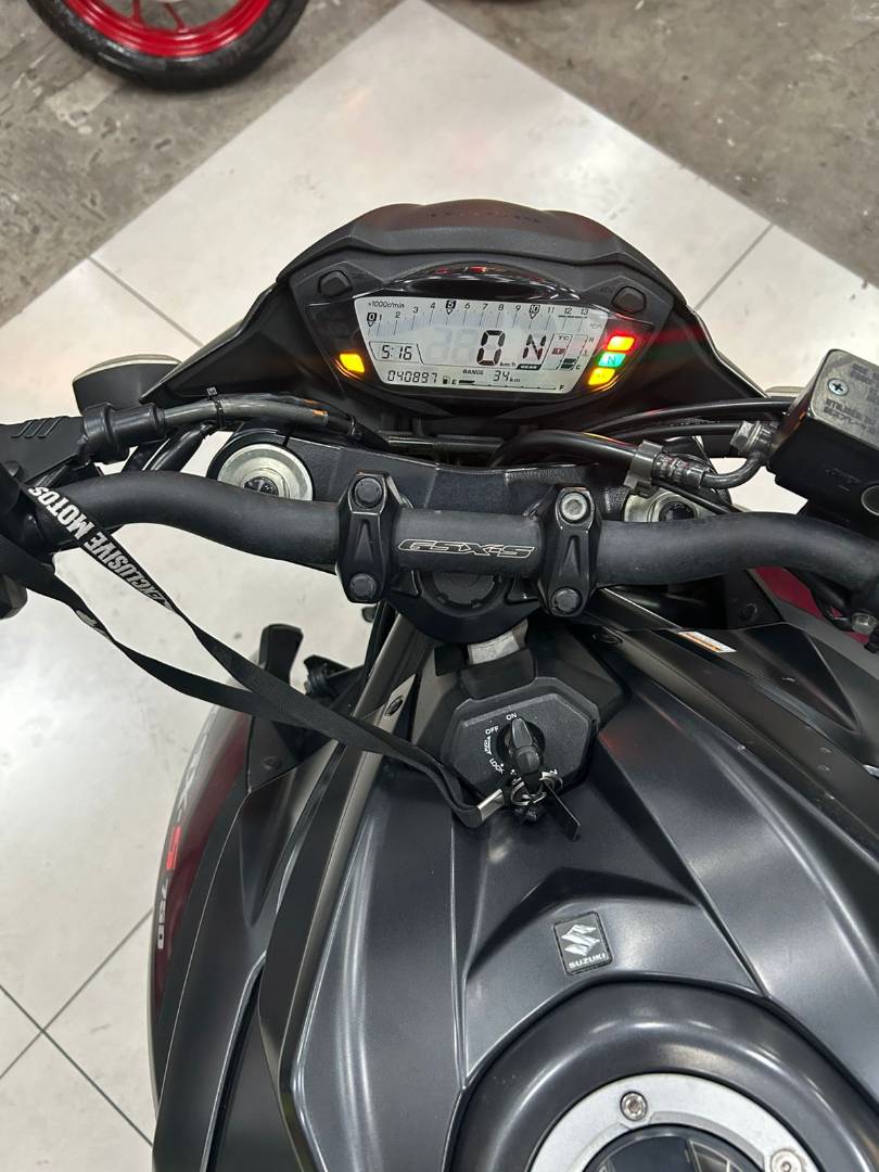 SUZUKI GSX S 750AZ