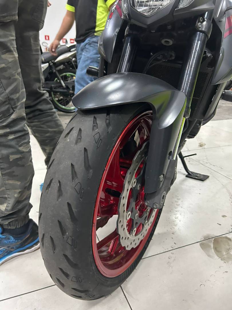 SUZUKI GSX S 750AZ