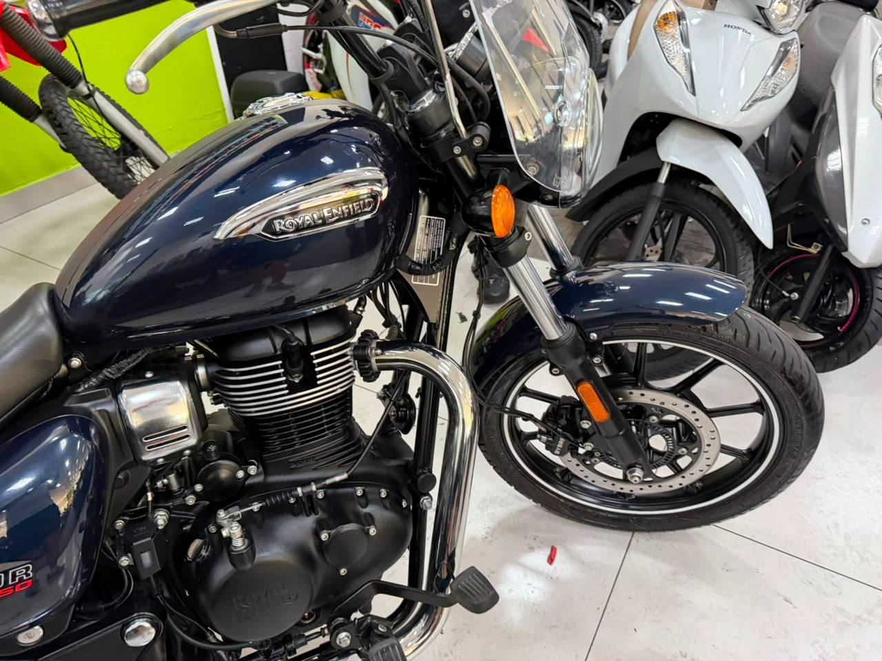 ROYAL ENFIELD METEOR 350