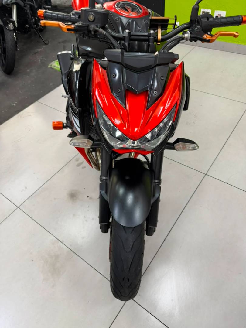 KAWASAKI Z800