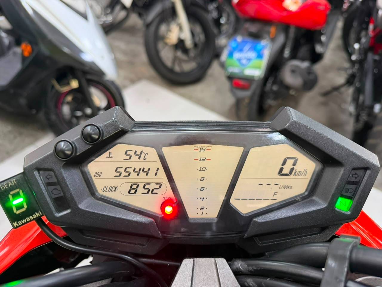 KAWASAKI Z800