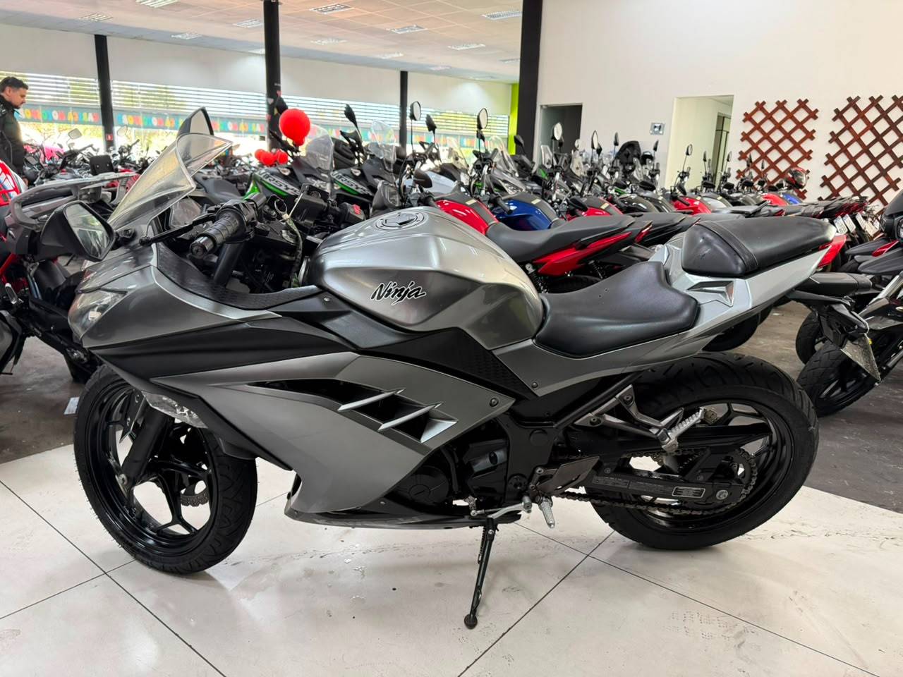 KAWASAKI NINJA 300