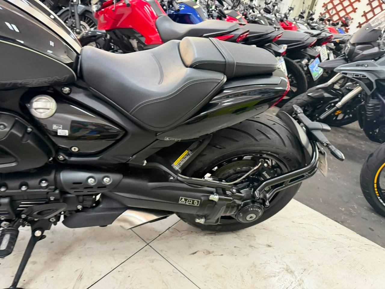 TRIUMPH ROCKET III R