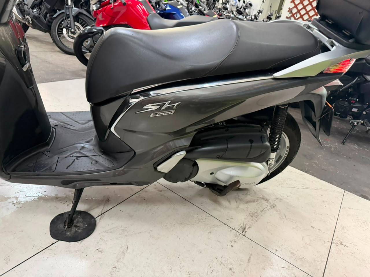 HONDA SH 300i
