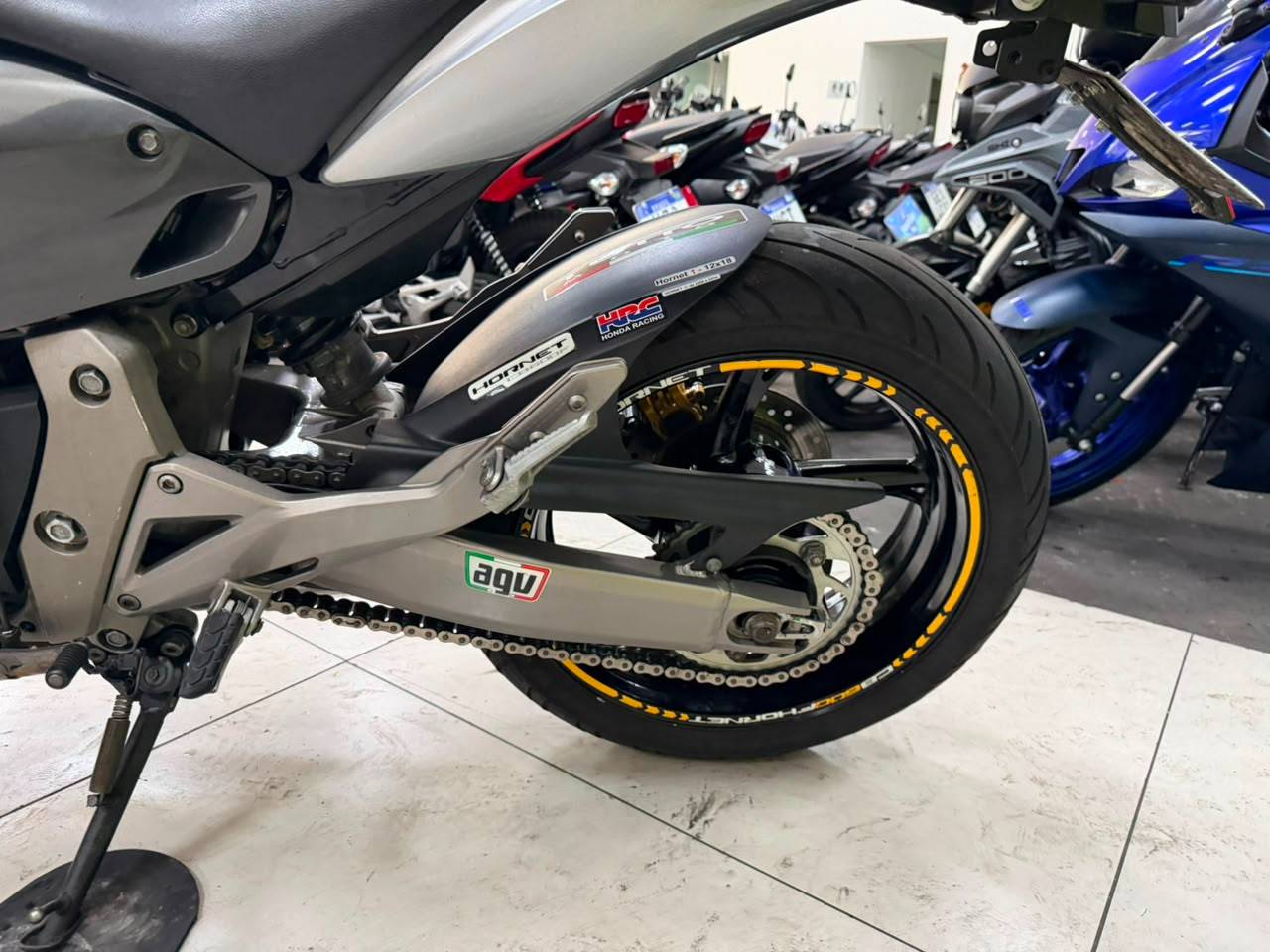HONDA CB 600F HORNET