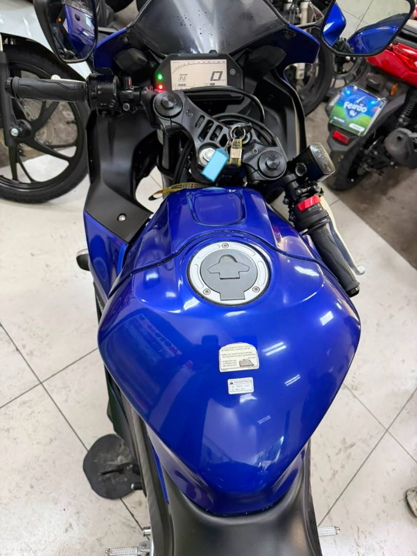 YAMAHA YZF R3 ABS