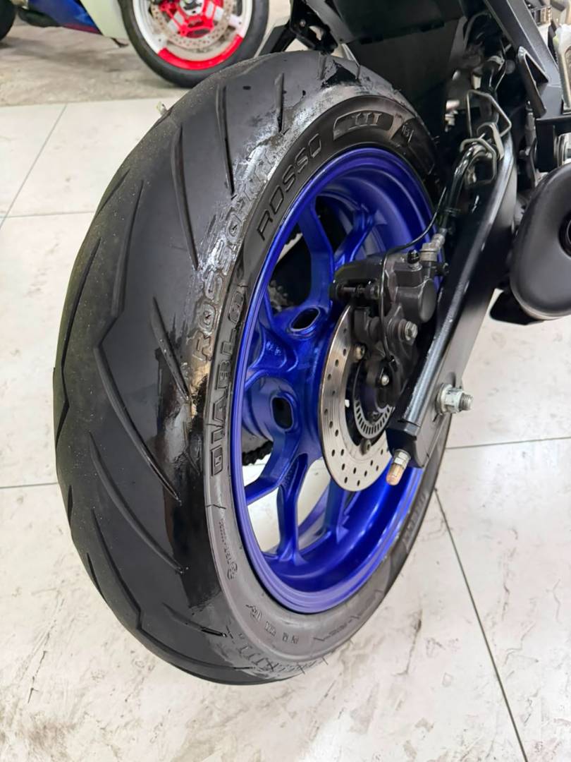 YAMAHA YZF R3 ABS