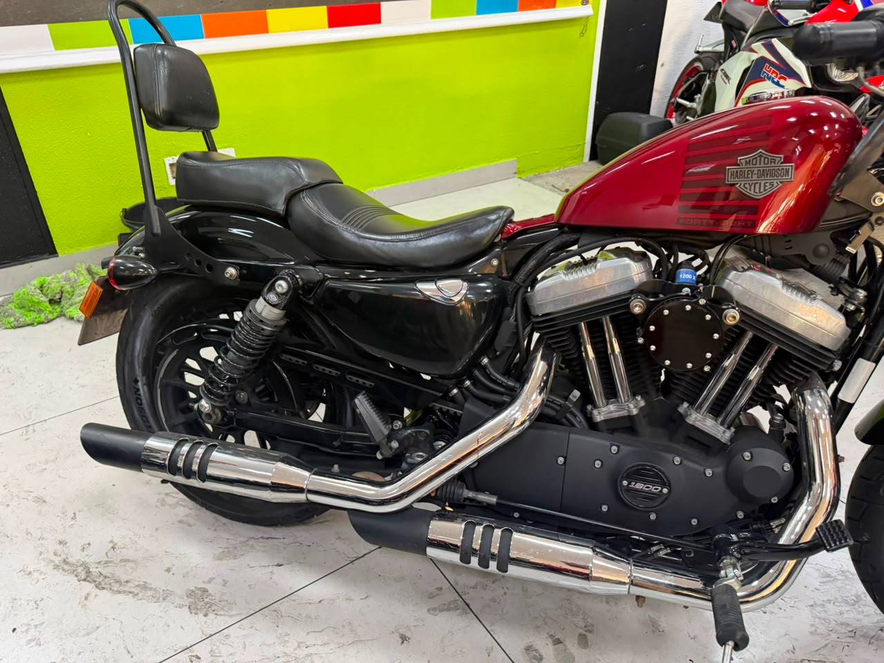 HARLEY-DAVIDSON SPORTSTER FORTY-EIGHT