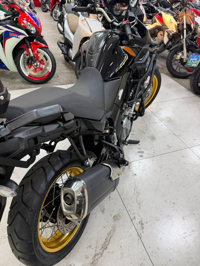 SUZUKI SUZUKI DL 650 XT V-STROM
