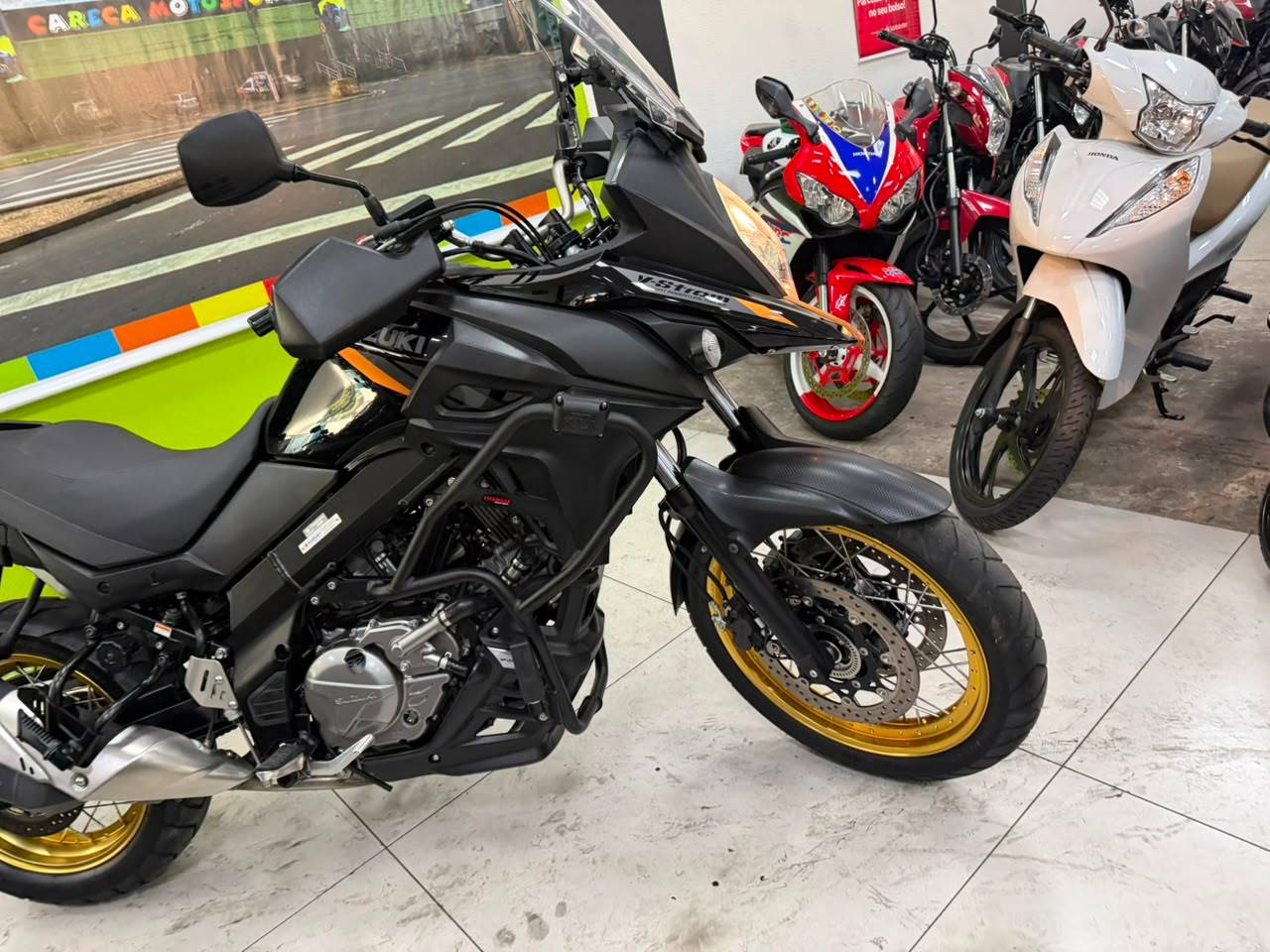 SUZUKI SUZUKI DL 650 XT V-STROM