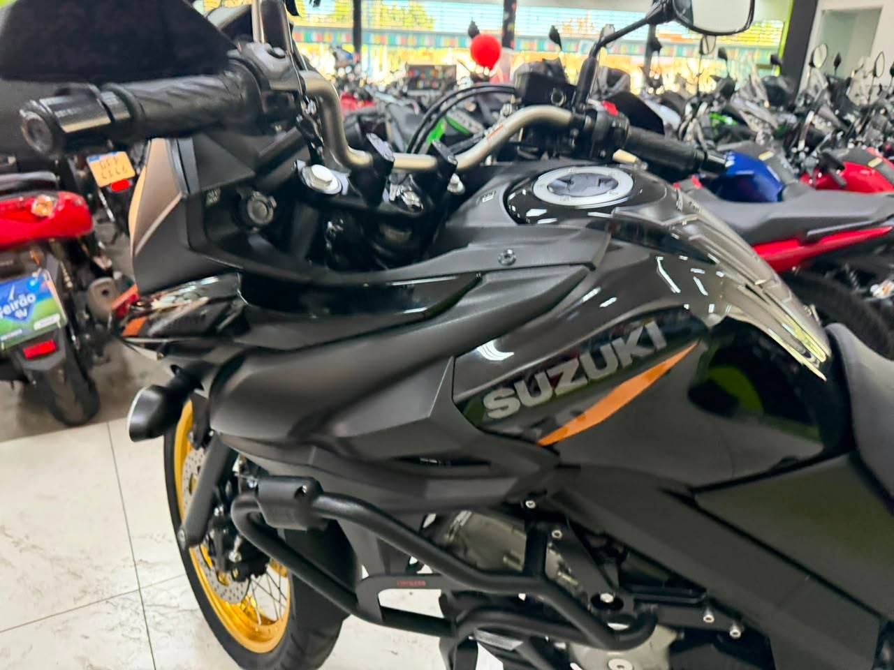 SUZUKI SUZUKI DL 650 XT V-STROM