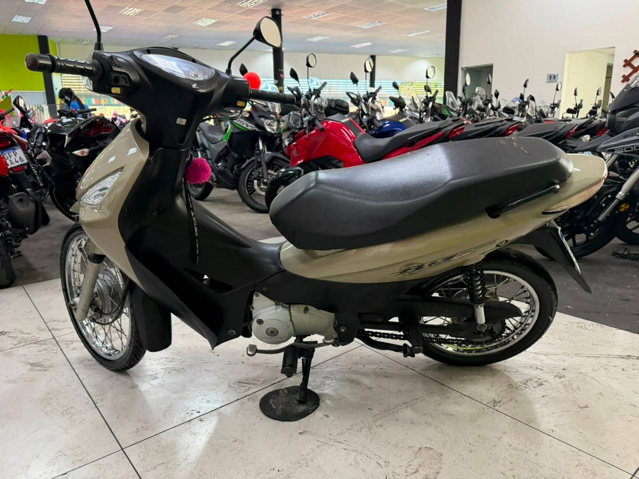 HONDA BIZ 125 ES