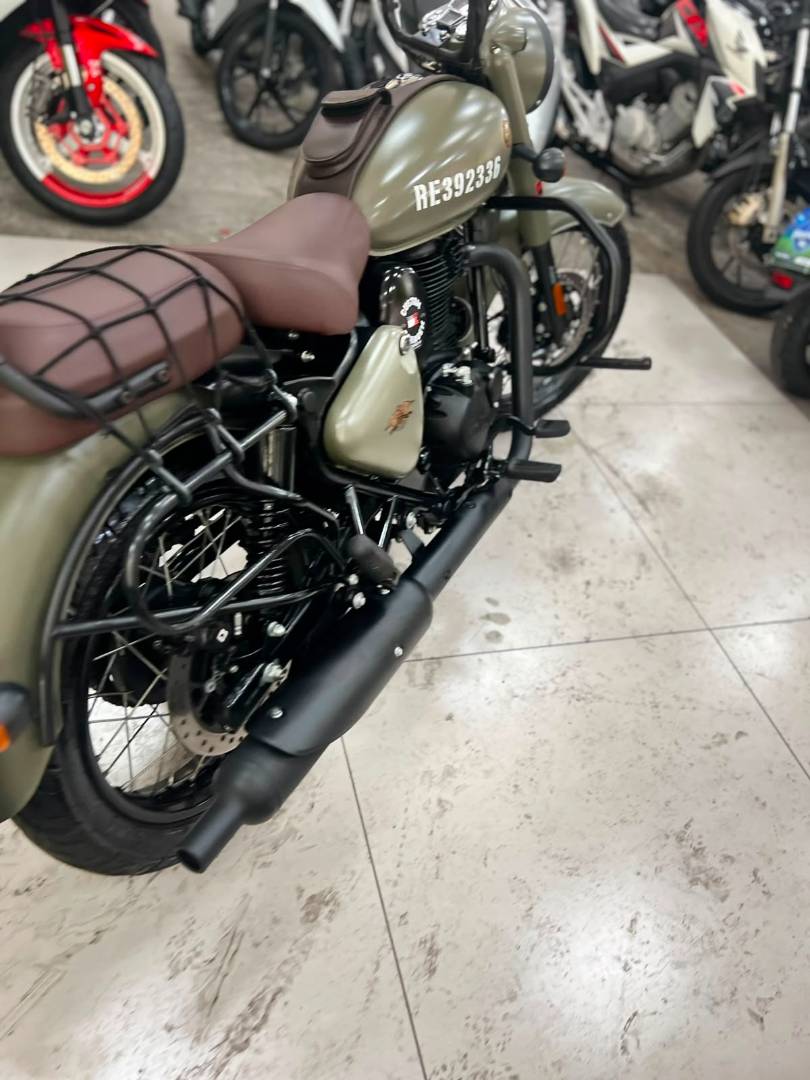 ROYAL ENFIELD CLASSIC 500