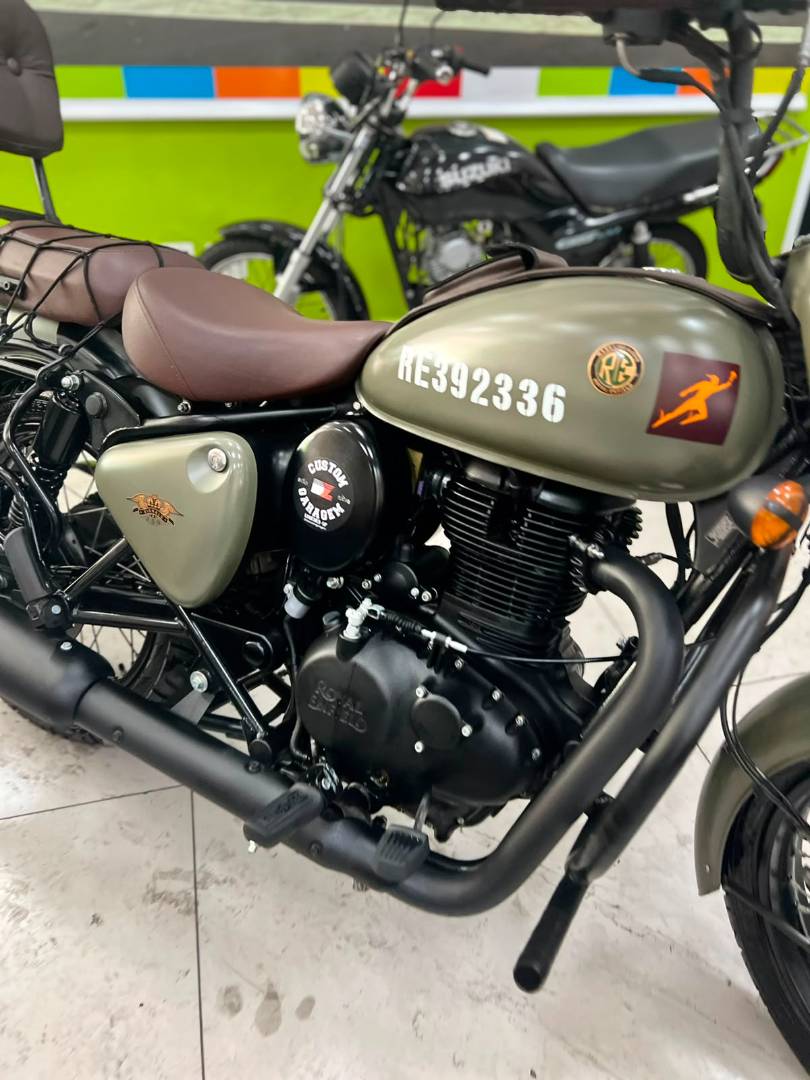 ROYAL ENFIELD CLASSIC 500