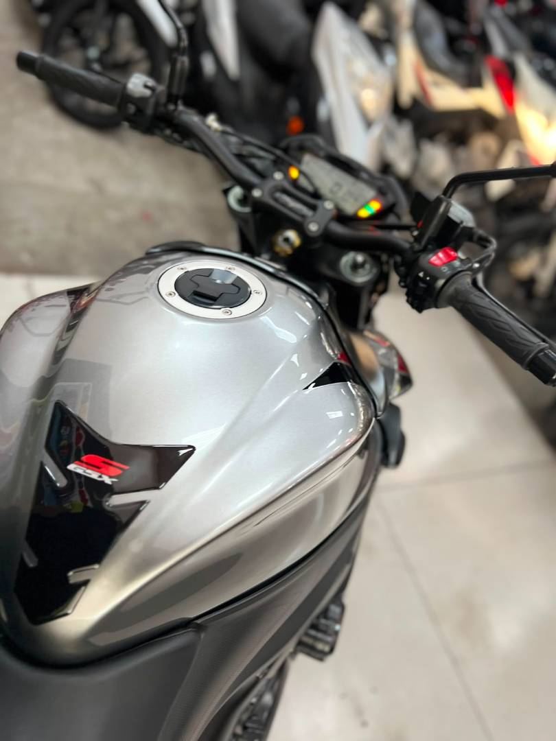 SUZUKI GSX S1000 ABS