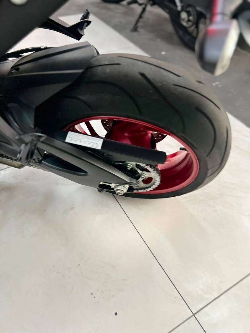 SUZUKI GSX S1000 ABS