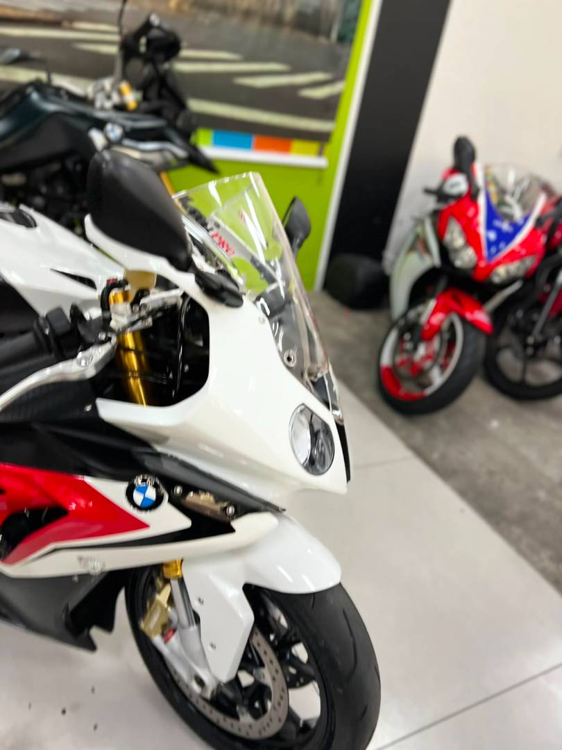 BMW S 1000 RR
