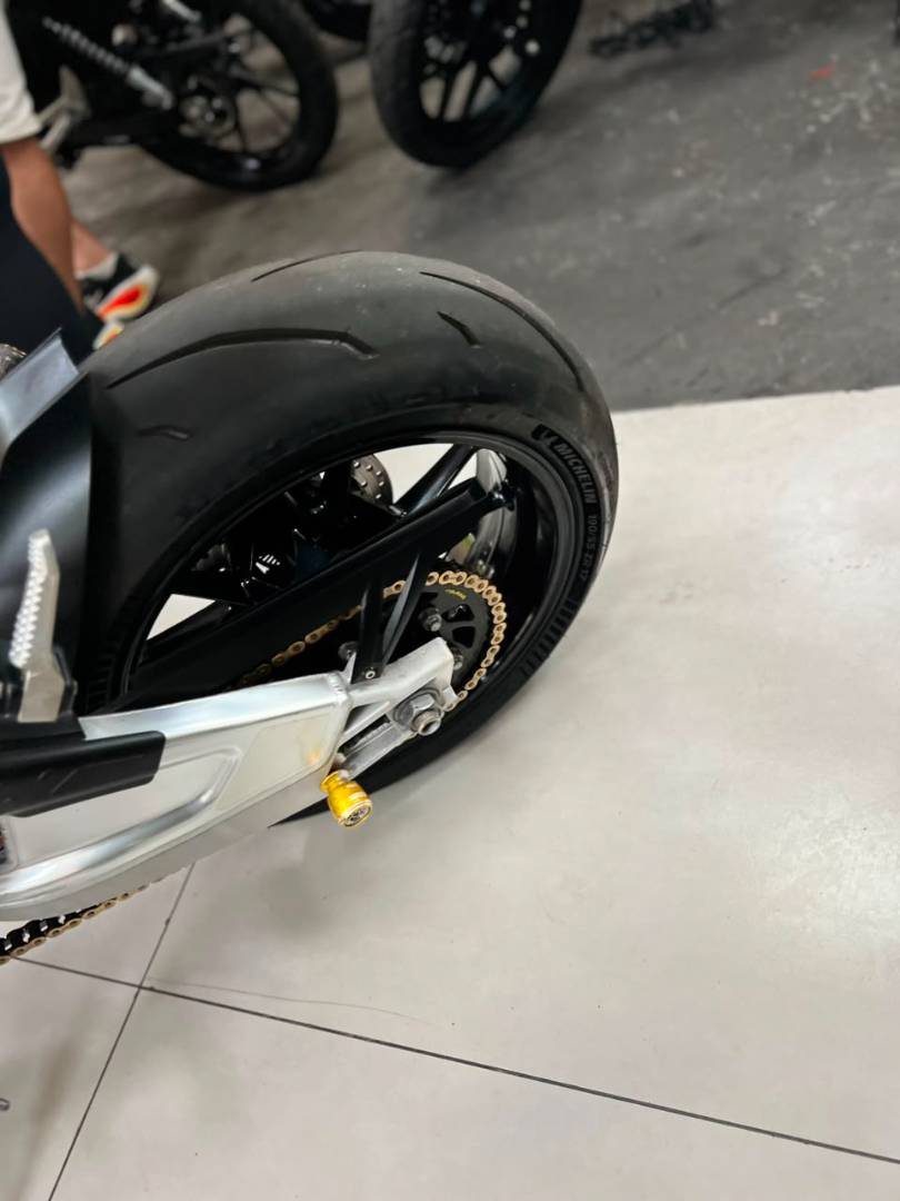 BMW S 1000 RR