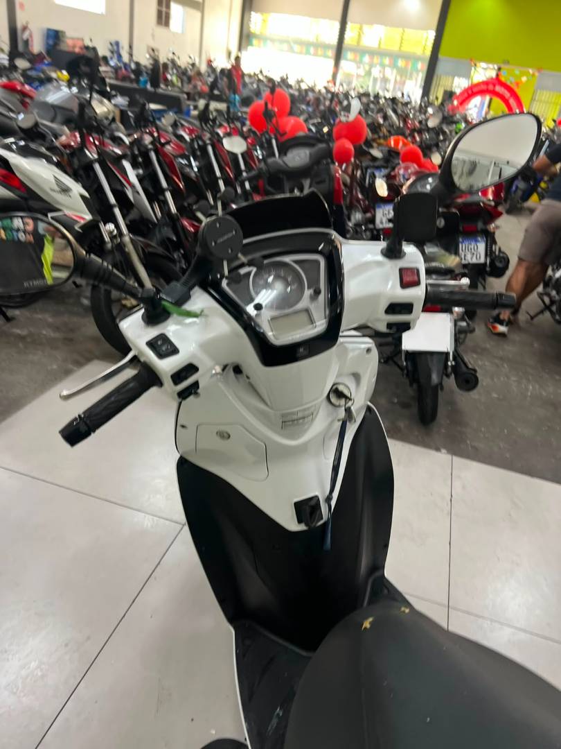 KYMCO PEOPLE GTI 300
