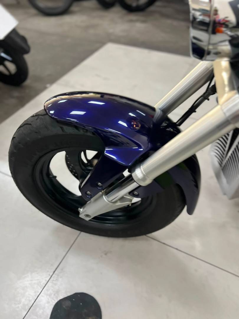 SUZUKI BOULEVARD M800