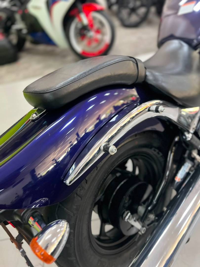 SUZUKI BOULEVARD M800