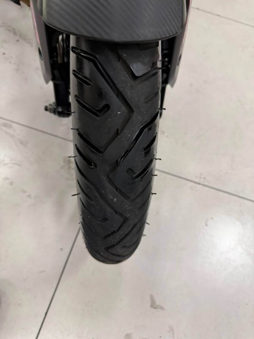 BAJAJ DOMINAR 160