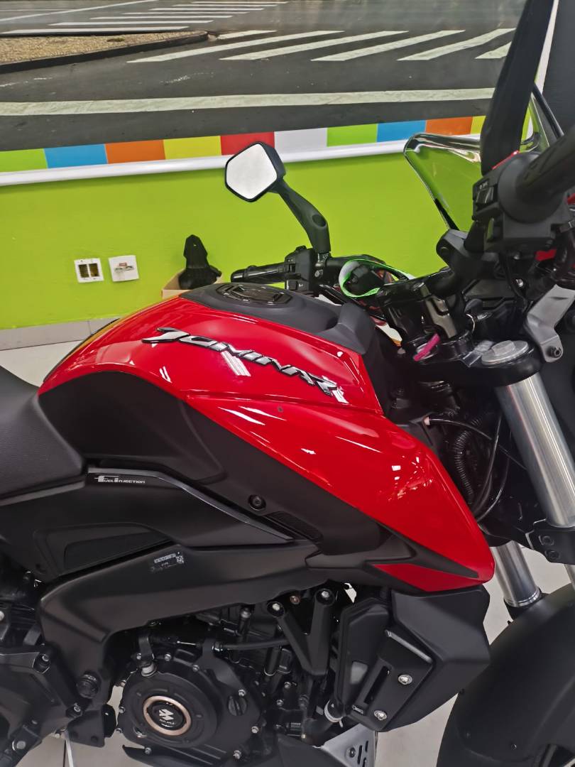 BAJAJ DOMINAR 400