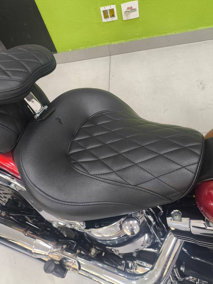 HARLEY-DAVIDSON FAT BOY FLSTF