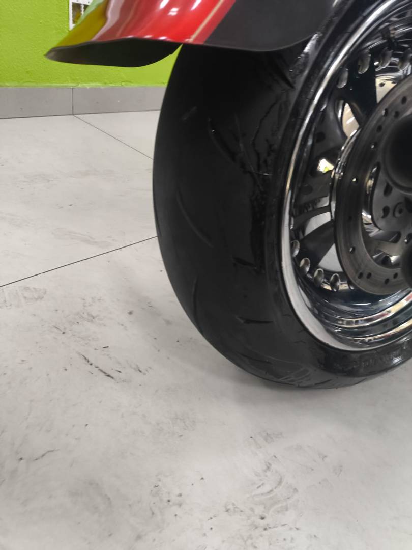 HARLEY-DAVIDSON FAT BOY FLSTF