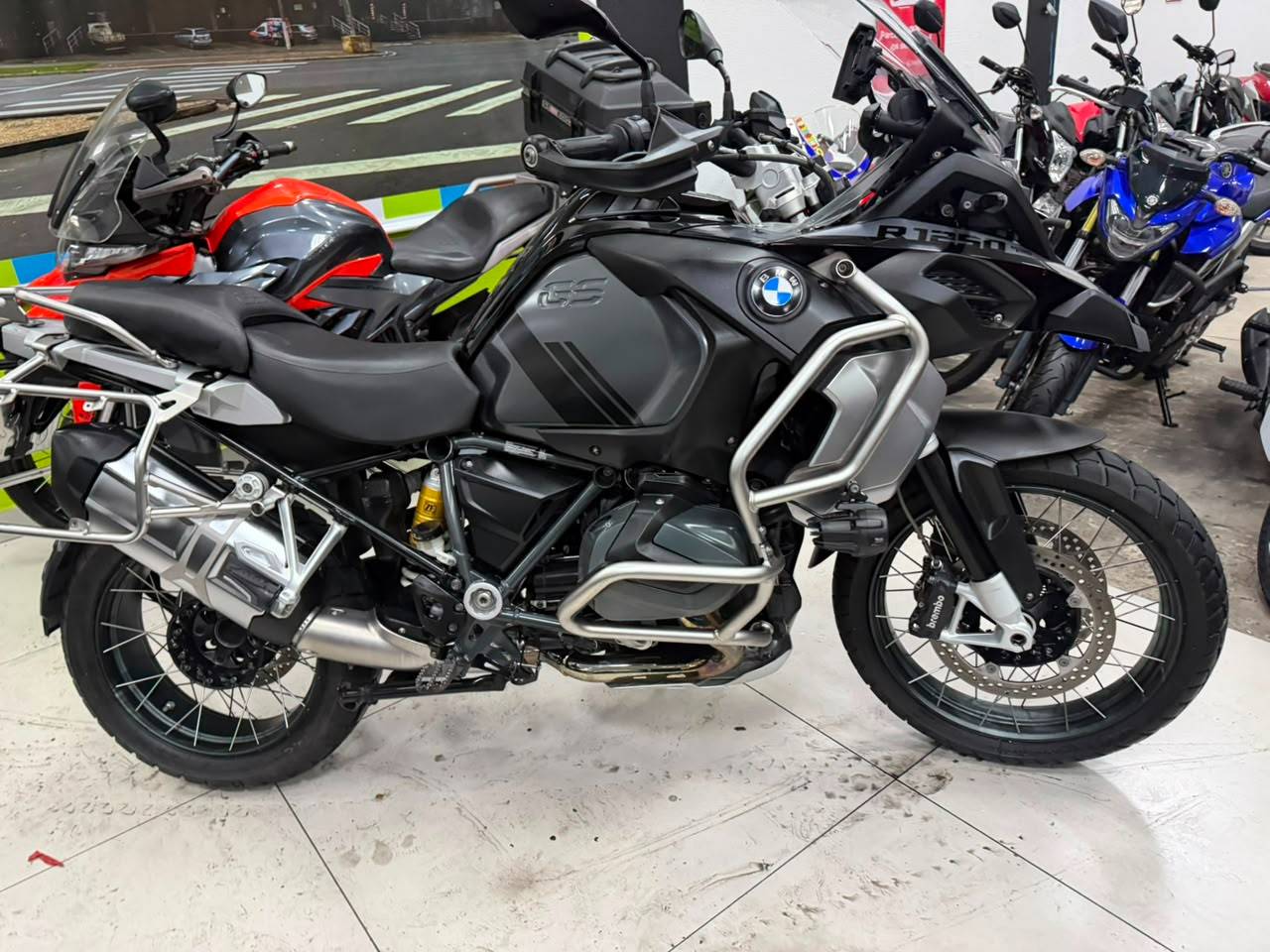 BMW R 1250 GS ADVENTURE TRIPLE BLACK
