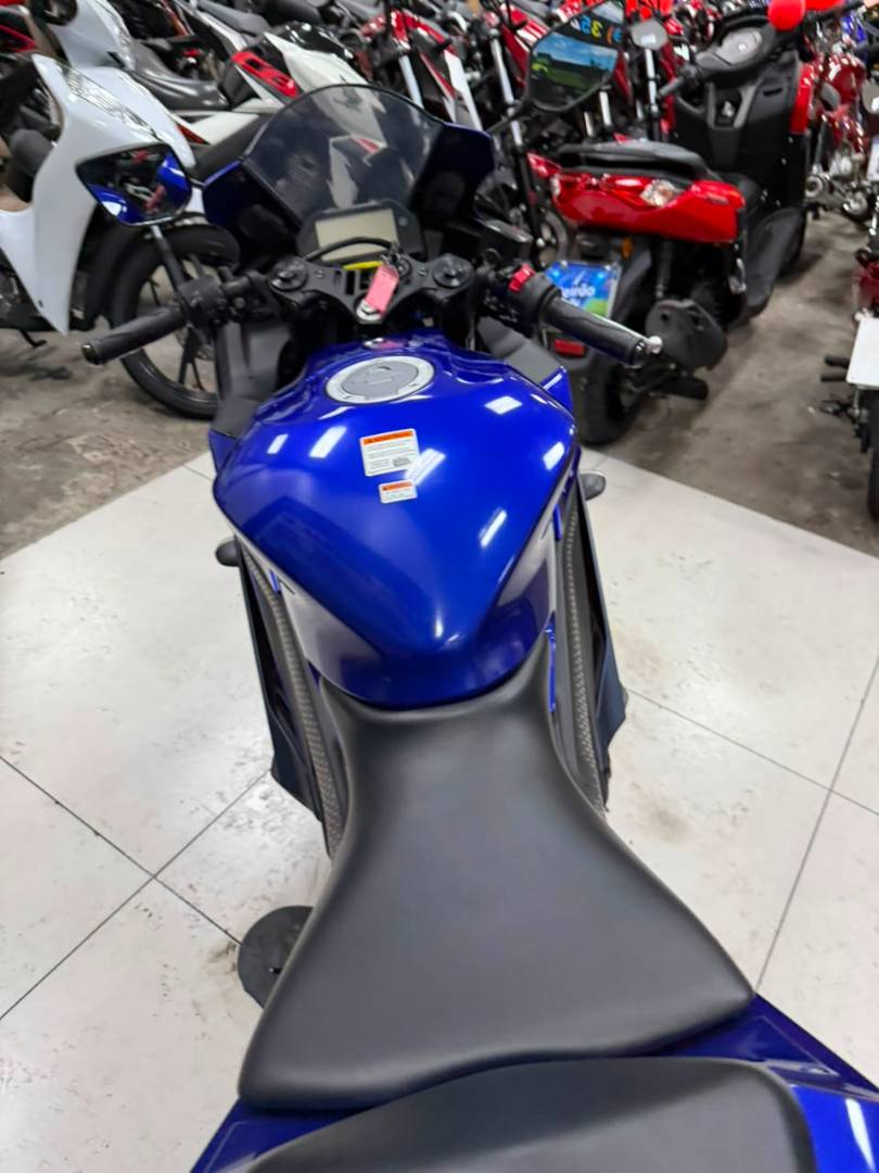 YAMAHA YZF R3 ABS