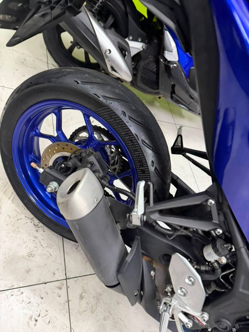 YAMAHA YZF R3 ABS