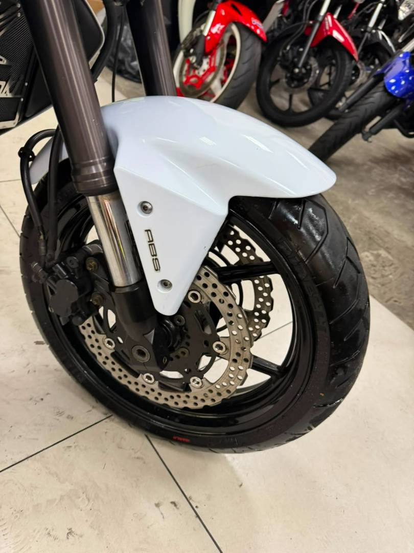 KAWASAKI Z-750 ABS