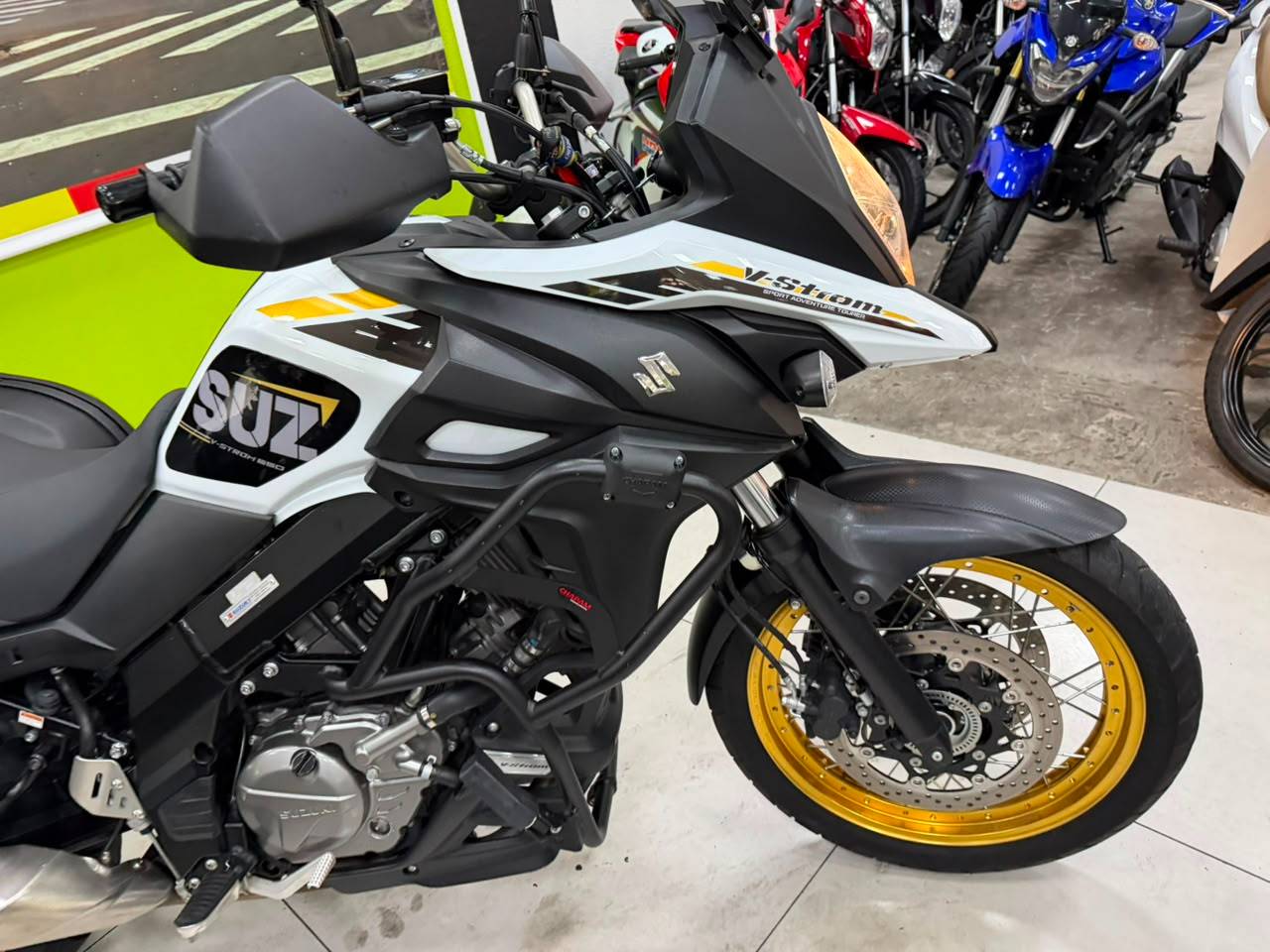 SUZUKI SUZUKI DL 650 XT V-STROM