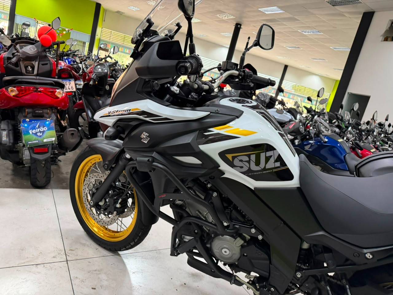 SUZUKI SUZUKI DL 650 XT V-STROM
