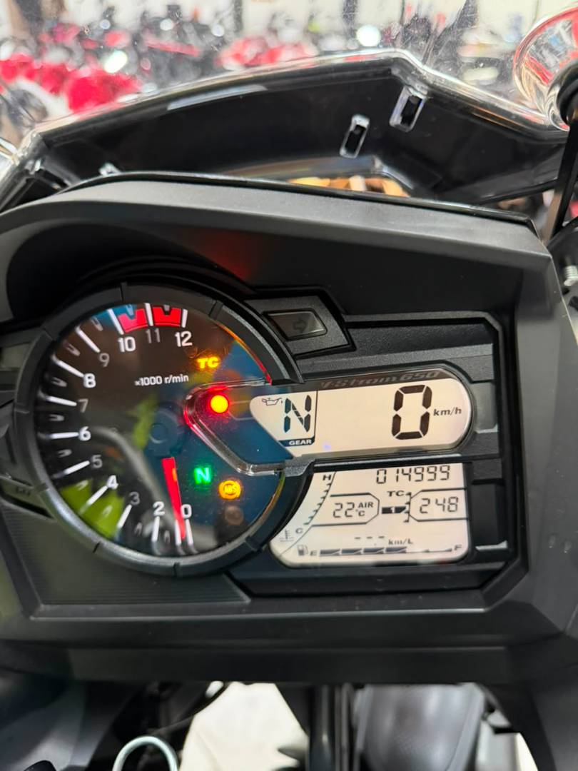 SUZUKI SUZUKI DL 650 XT V-STROM
