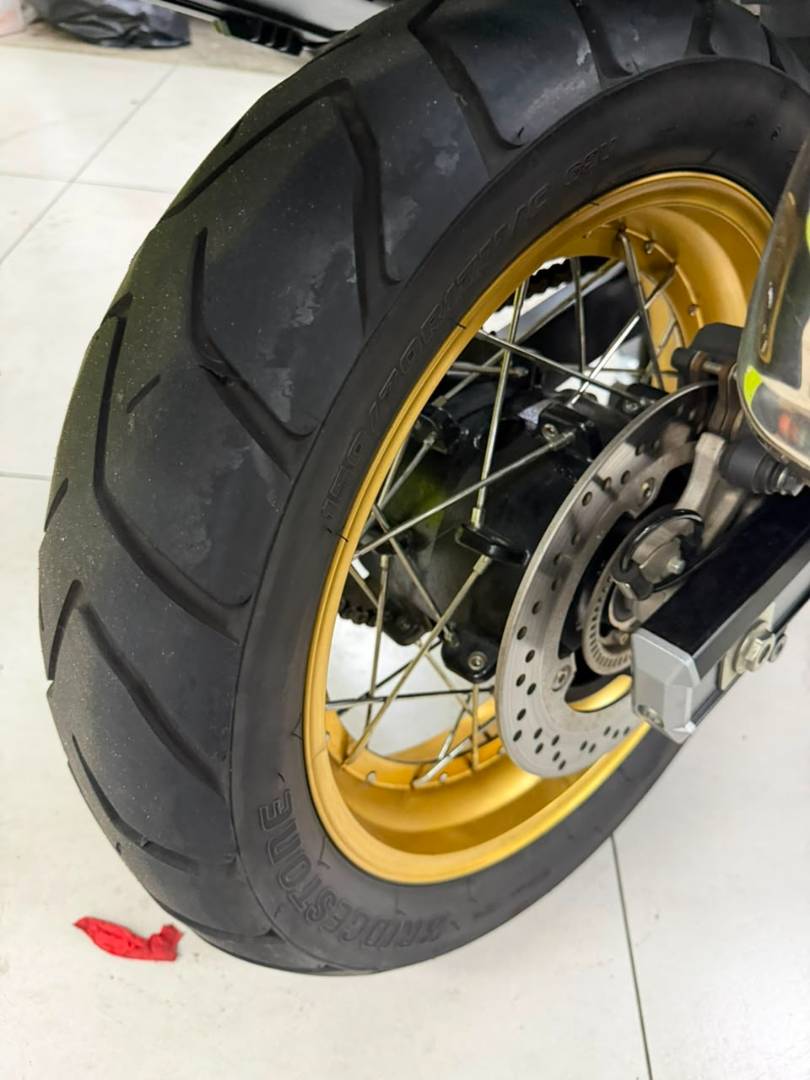 SUZUKI SUZUKI DL 650 XT V-STROM