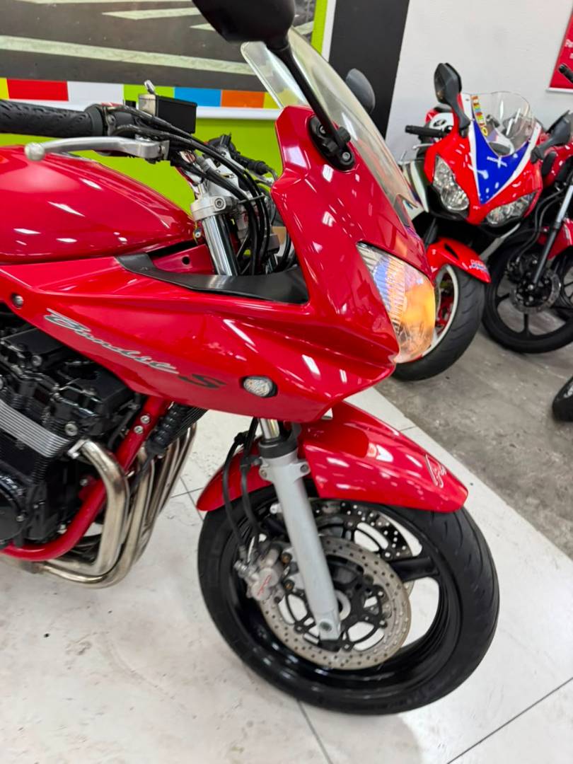 SUZUKI BANDIT 650S