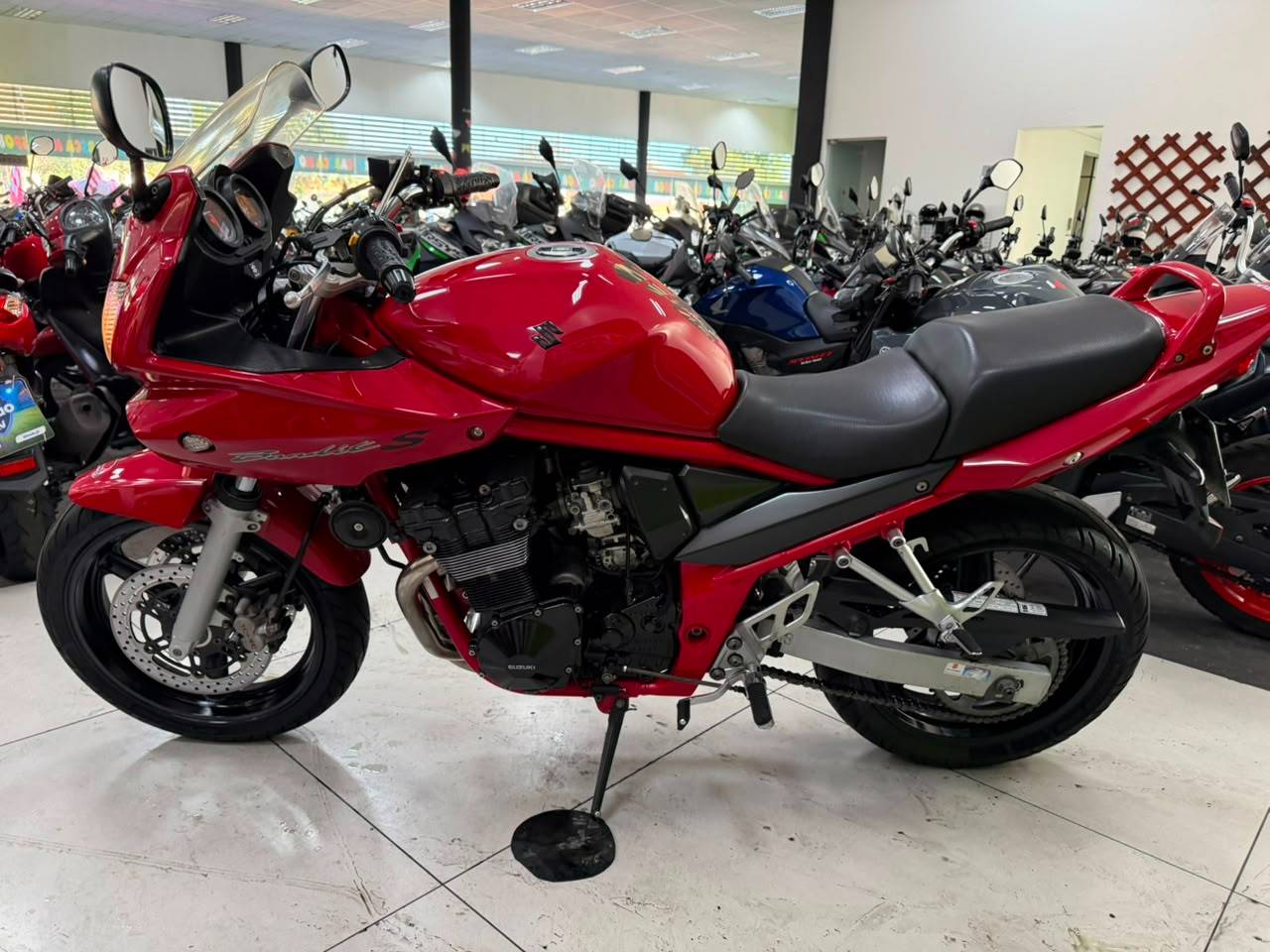 SUZUKI BANDIT 650S