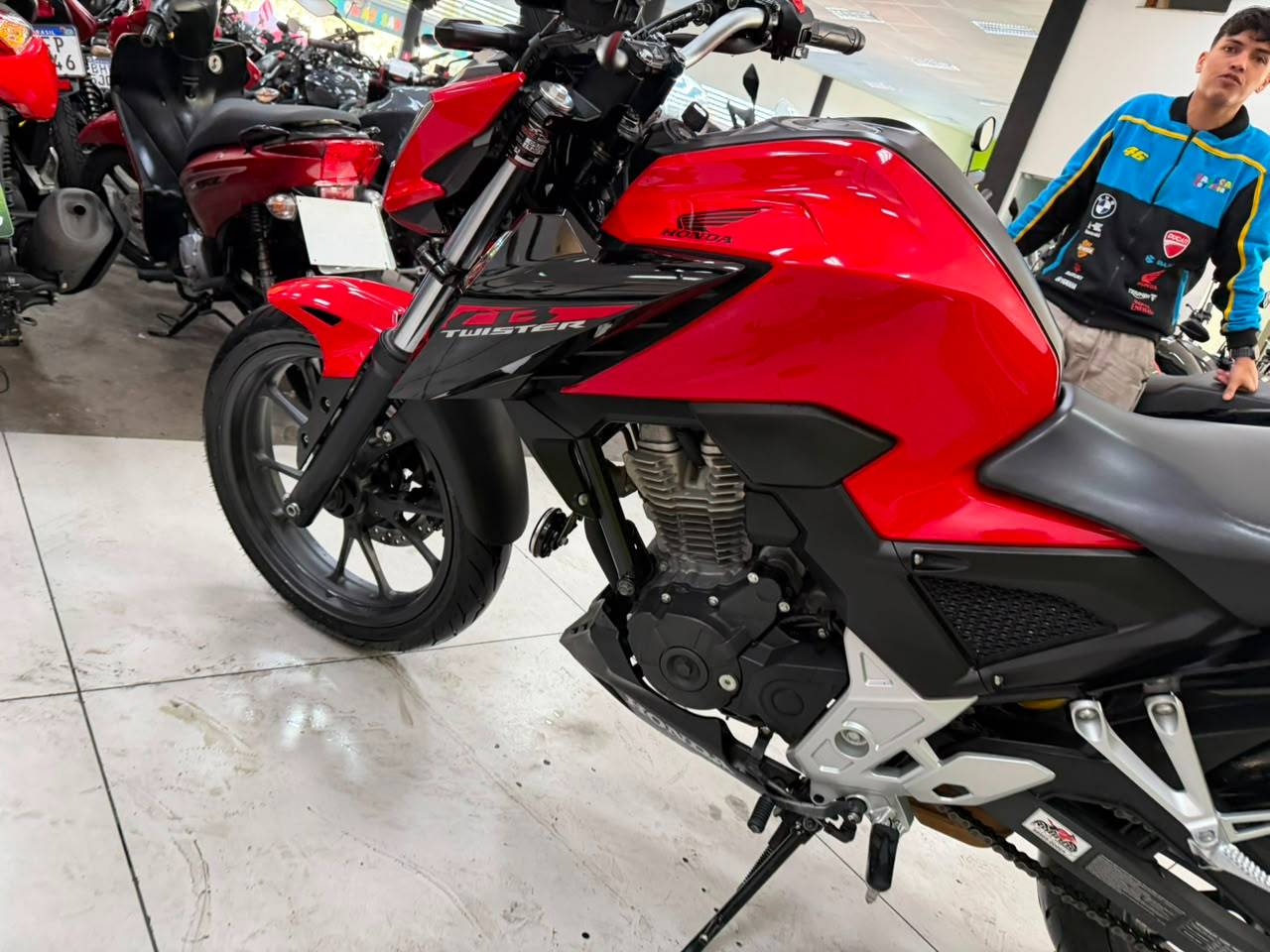 HONDA CB 300F TWISTER ABS