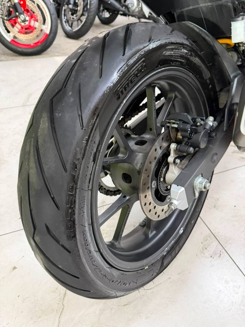 HONDA CB 300F TWISTER ABS