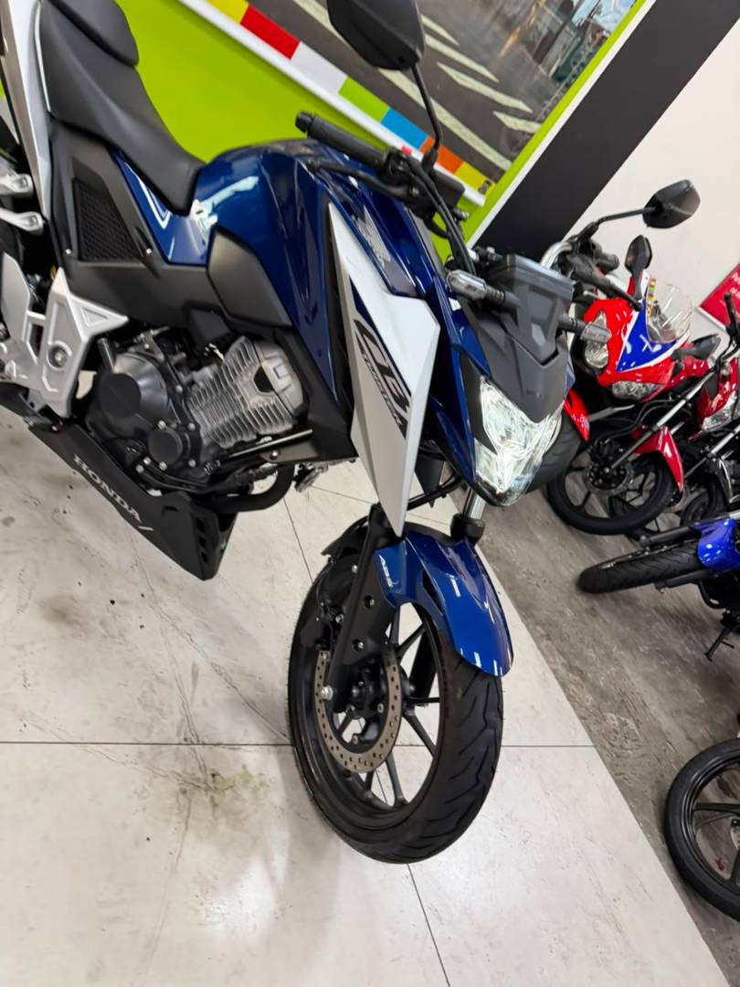 HONDA CB 300F TWISTER ABS