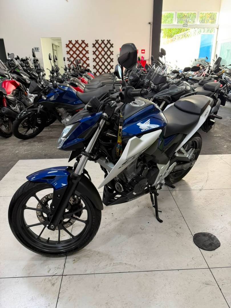 HONDA CB 300F TWISTER ABS