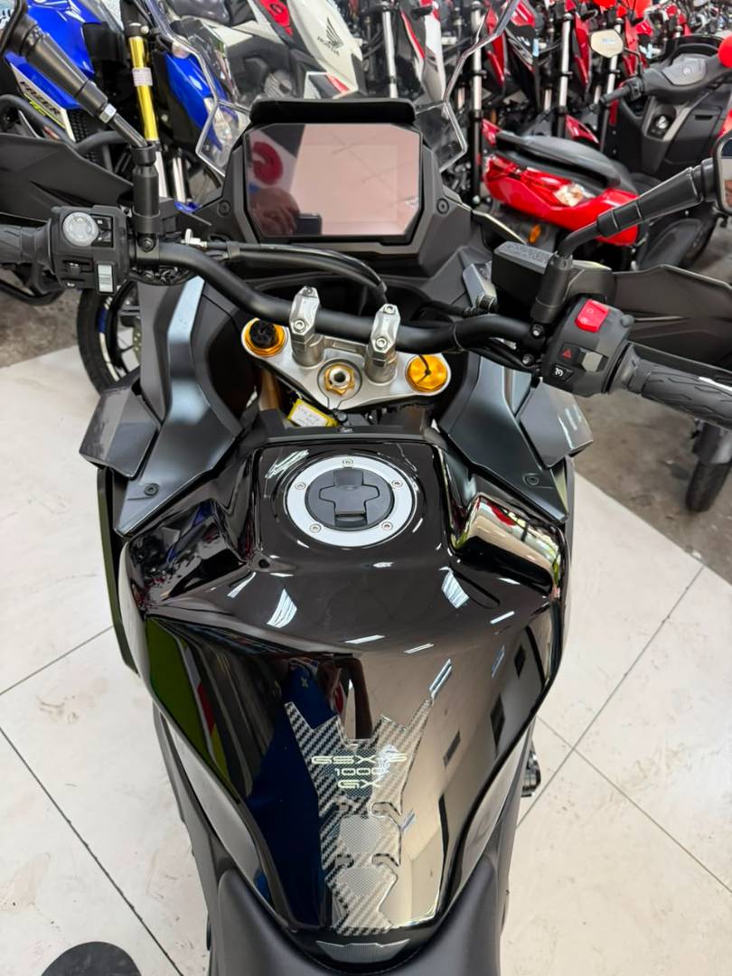 SUZUKI GSX S1000 ABS