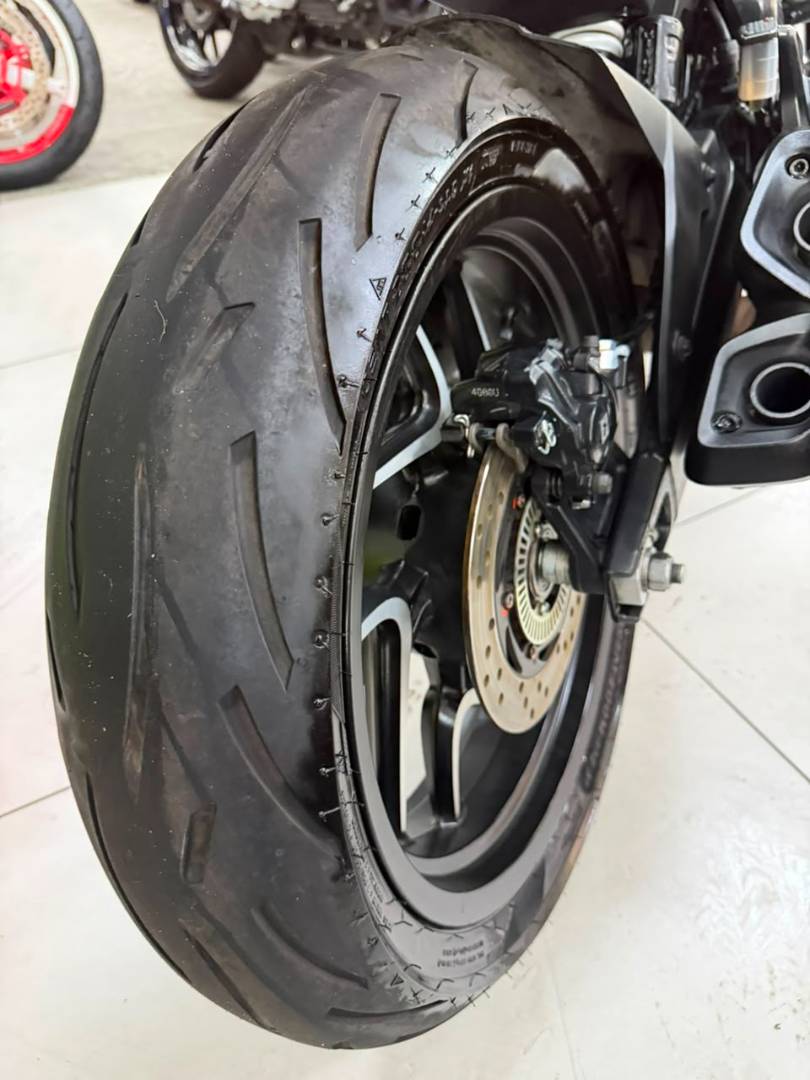 BAJAJ DOMINAR 400