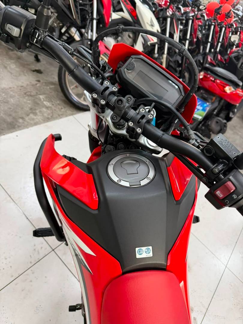 HONDA XR 300L TORNADO