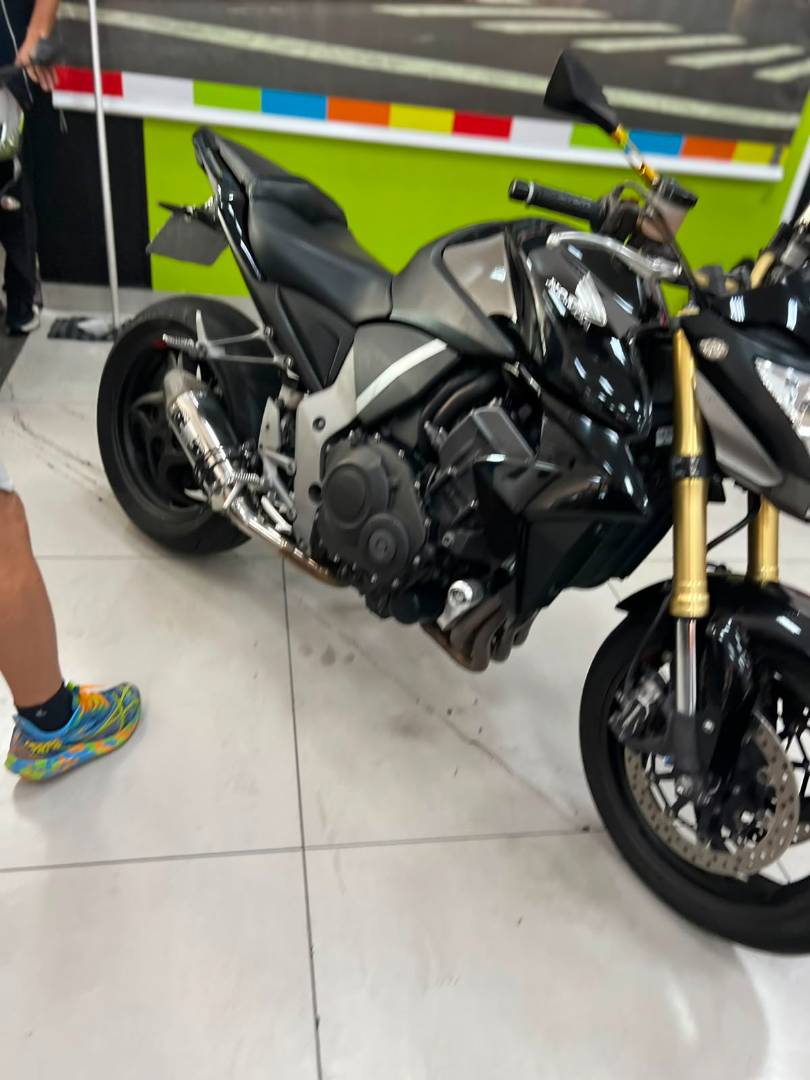 HONDA CB 1000R BLACK EDITION ABS