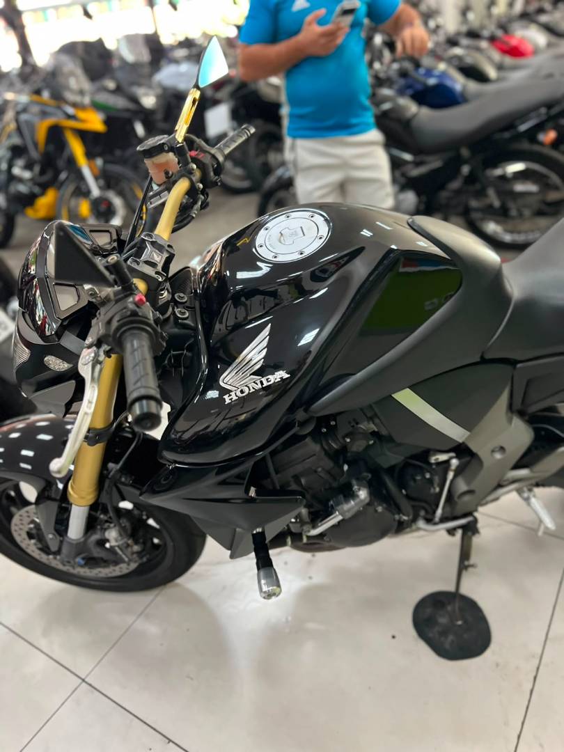 HONDA CB 1000R BLACK EDITION ABS