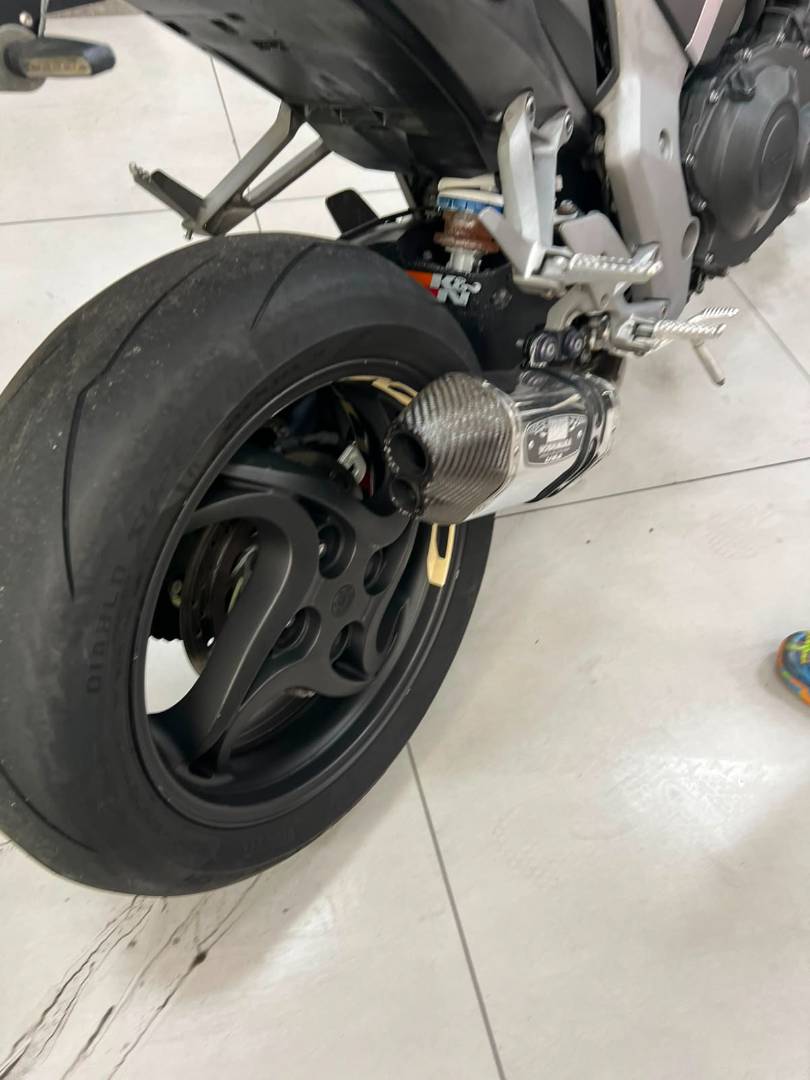 HONDA CB 1000R BLACK EDITION ABS
